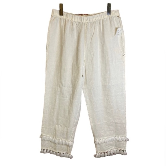 Cynthia Rowley Pants - Cynthia Rowley White 100% Linen Capris with Boho Tassels Size M